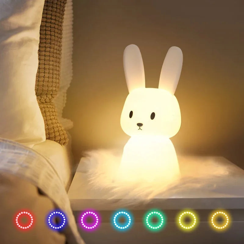 Luminária Coelho em Silicone - Ideal Para o Quarto das Crianças - Chá de Bebê - Diversos Tons de Iluminação